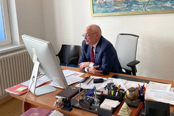 Президент Национальной курортной ассоциации поддержал инициативу доктора Румянцева о бесплатных путевках в санаторий для пенсионеров