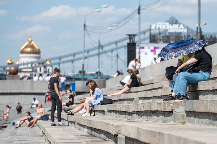 Синоптики предупредили о наступлении летнего зноя в Москве
