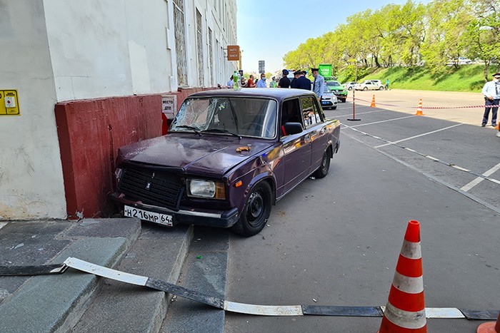 Момент ДТП на Волгоградском проспекте попал на видео