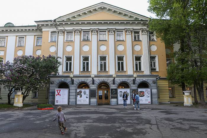 Выставка «До и после» открылась в Музее декоративного искусства