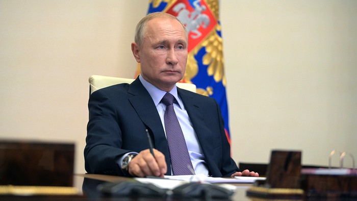Путин заявил, что Россия готова выдавать США киберпреступников