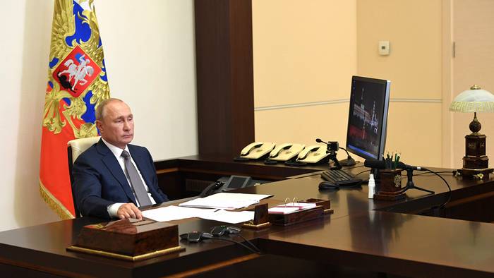 Путин связал масштабы пожаров и паводков в России с изменением климата