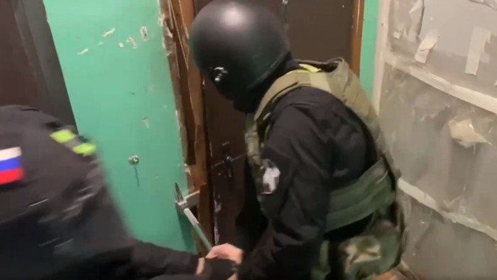 Появилось видео освобождения одного из пострадавших от черных риелторов в Электростали