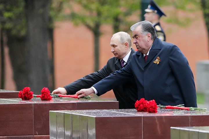 Героический путь: как прошел главный парад Победы