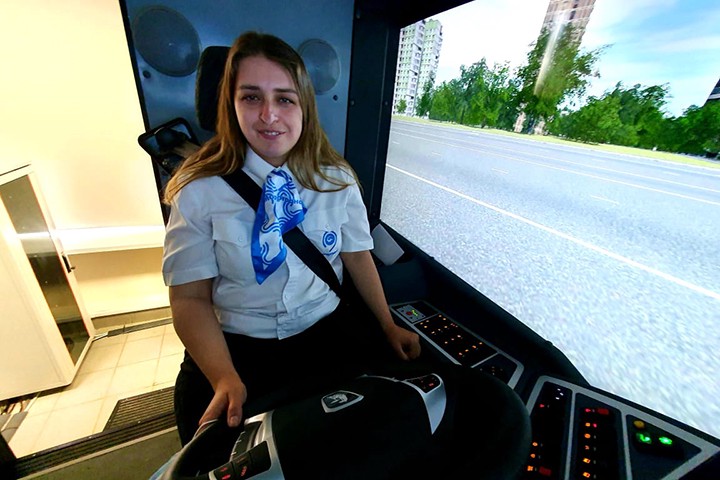 Единый организм: как стать машинистом метро и водителем электробуса