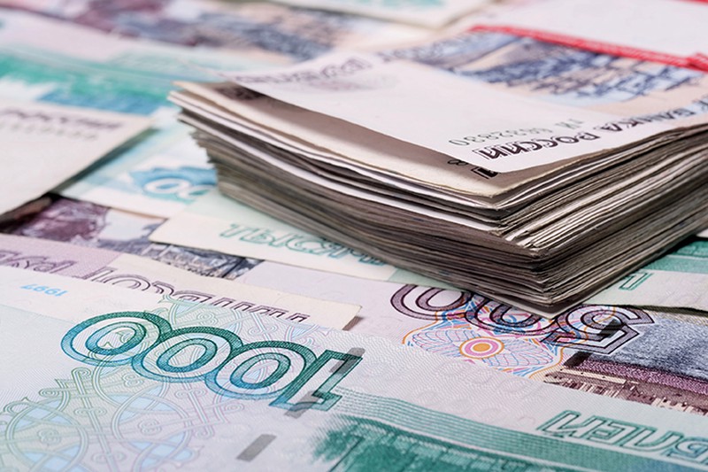 Медианная зарплата в России выросла на 6,4 процента в прошлом году