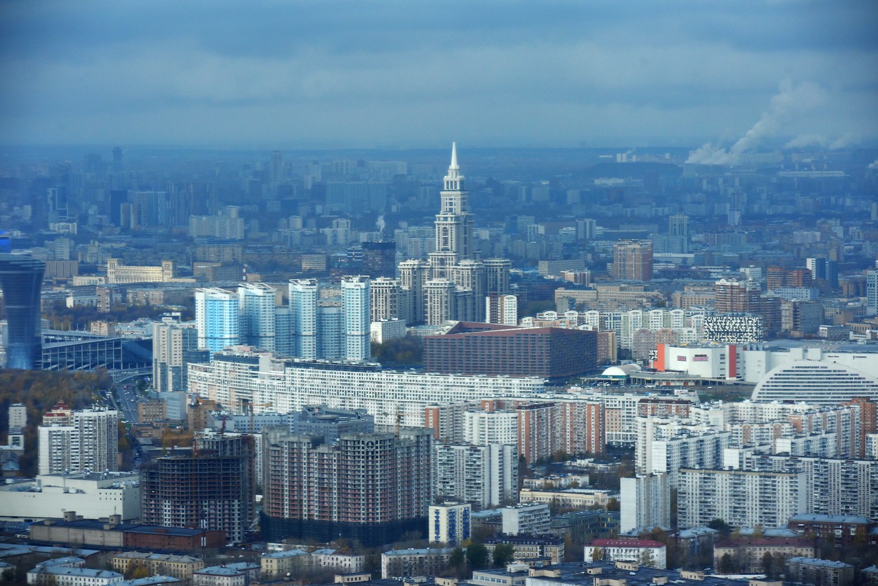 Проект «Мобильный инспектор» запущен еще в восьми округах Москвы. Фото: Александр Кожохин, «Вечерняя Москва»