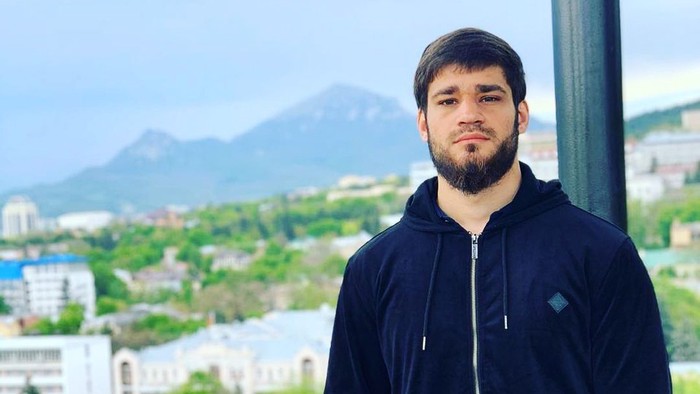 Профессиональный боксер избил девушку в центре Москвы