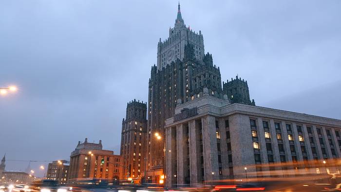 МИД РФ выразил послу Британии решительный протест из-за инцидента в Черном море