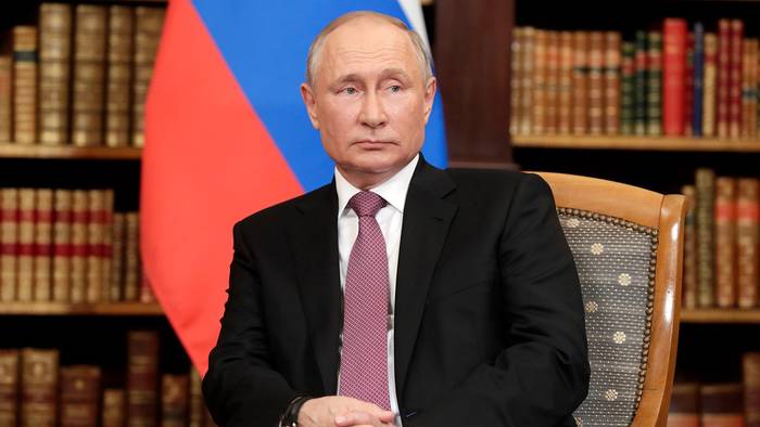 Путин выразил соболезнования королю Бельгии из-за наводнений в стране