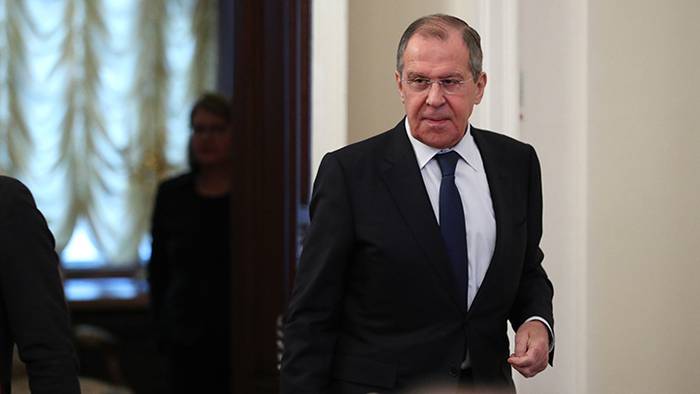 Лавров раскритиковал требования США о возвращении войск в казармы