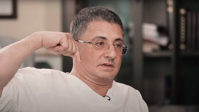 «Недостаток йода делает из нас кретинов»: Мясников объяснил, какие продукты могут навредить щитовидке