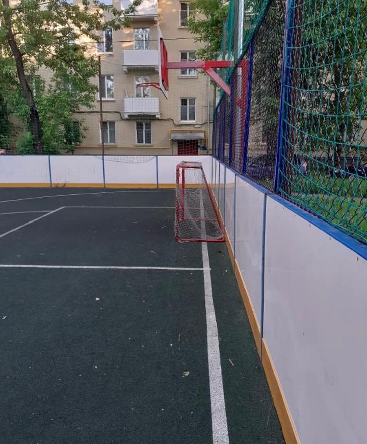 Уголовное дело возбудили в связи с падением футбольных ворот на ребенка в Москве
