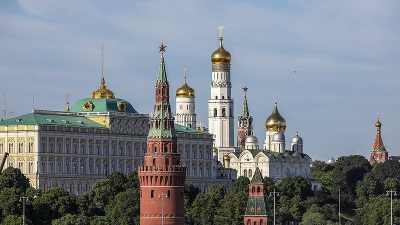 Московский Кремль будет закрыт для посетителей по случаю Дня России 