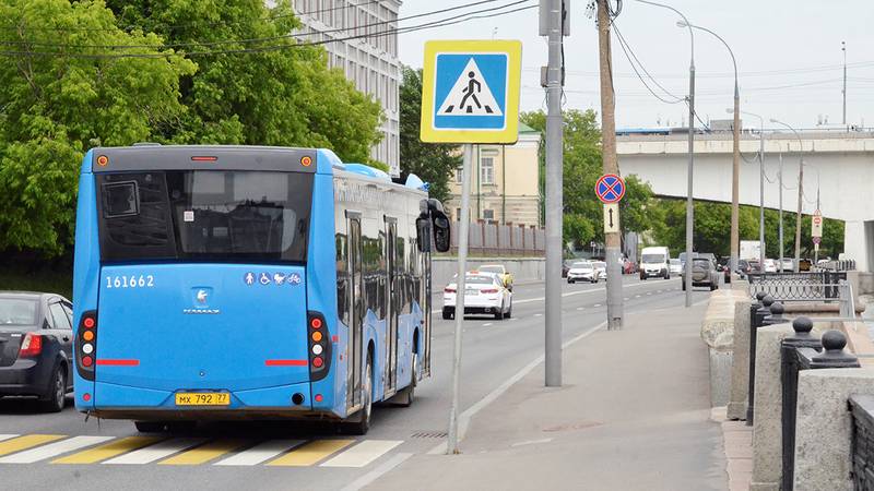 Движение автобусов на улице Софьи Ковалевской восстановлено