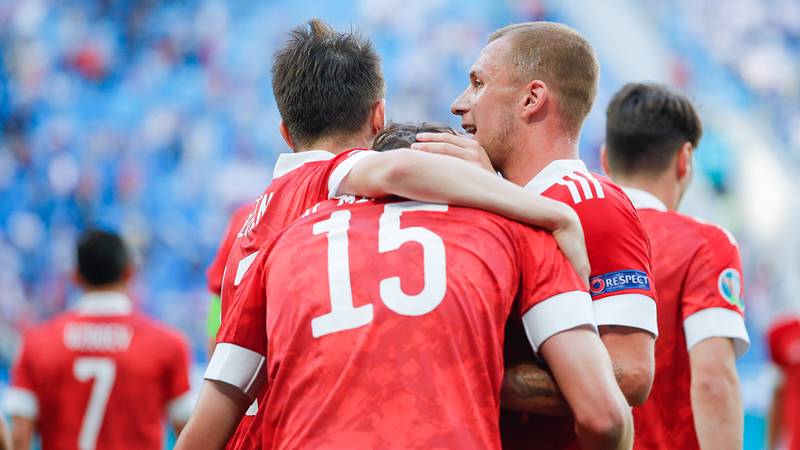 Стартовал матч сборной России с Данией за выход в плей-офф Евро-2020