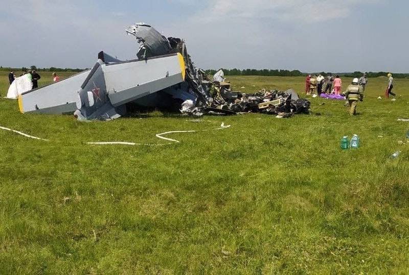 Власти Кузбасса опровергли данные о смерти девяти человек при крушении самолета