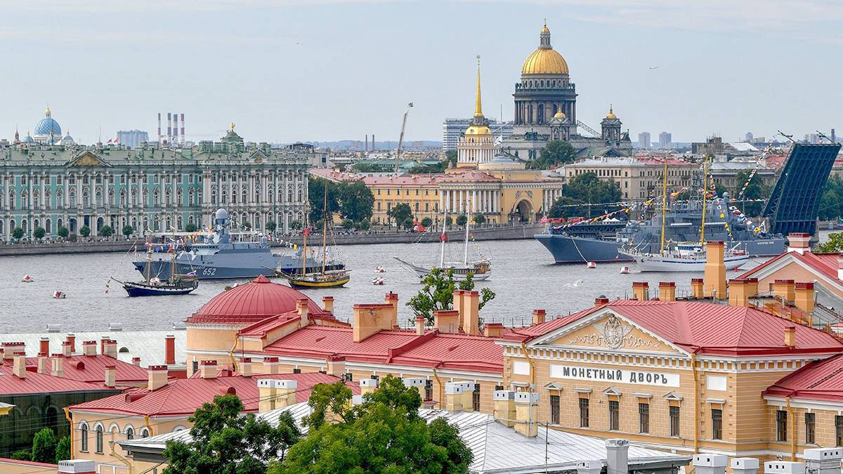 Ограничения по COVID-19 ужесточат в Санкт-Петербурге с 30 октября