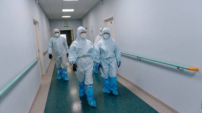 За сутки в России выявлено 23 508 новых случаев заболевания коронавирусом