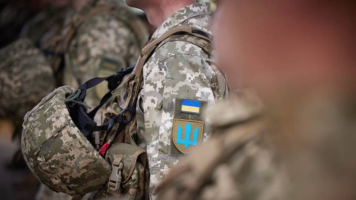Политолог назвал Украину «сумасшедшей» после угрозы направить ракеты на Москву