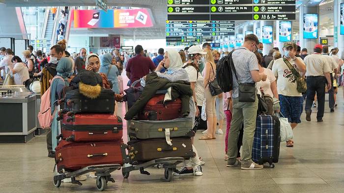 Таиланд вернул ПЦР-тестирование по прибытии из-за штамма «омикрон»