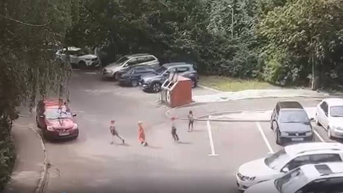 Появилось видео «побега» мальчиков из детского сада на юго-западе Москвы