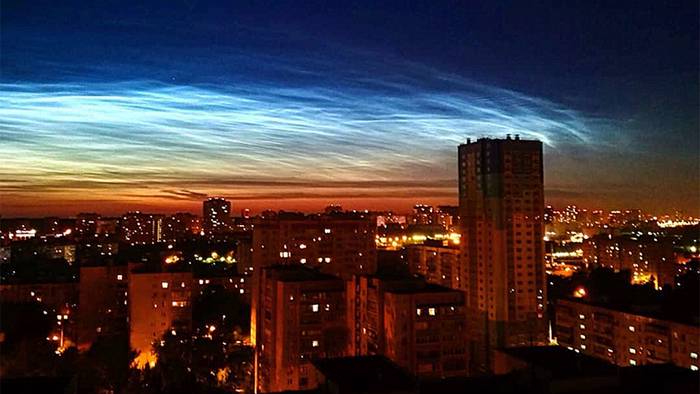 Жители столицы смогут в августе увидеть серебристые облака