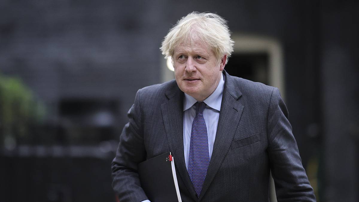 Британские депутаты обвинили Джонсона в небрежном отношении к нацбезопасности