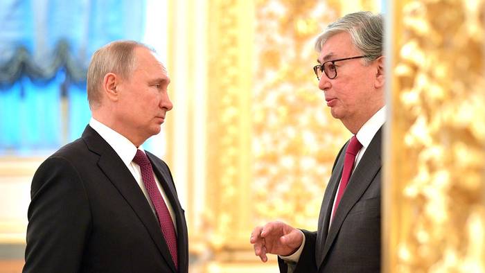 Путин обсудил с Токаевым восстановление Казахстана после массовых беспорядков