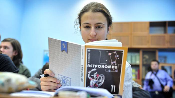 В Минобрнауки прокомментировали ужесточение требований к школьным олимпиадам
