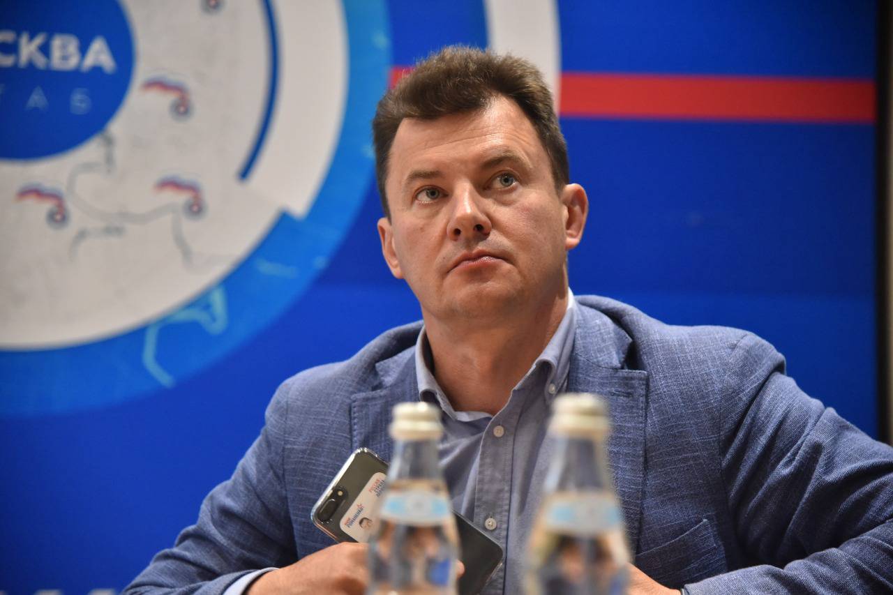 Роман Романенко предложил включить «декрет для бабушек» в нацпроект «Демография». Фото: Ольга Крылова