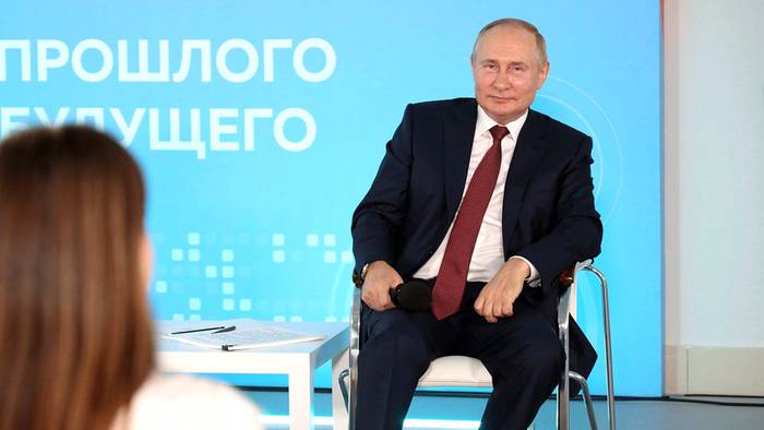 Путин заявил, что большинство новых бюджетных мест в вузах будут отдавать регионам