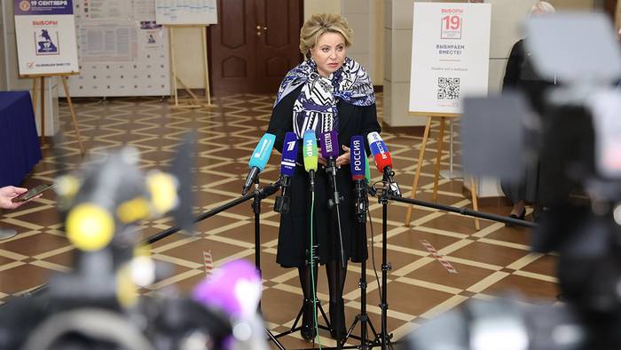 Валентина Матвиенко назвала выборы в Госдуму абсолютно прозрачными и легитимными