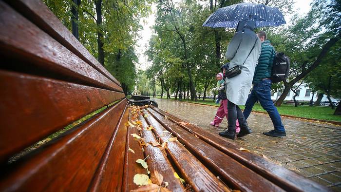Затяжной дождь очистил воздух в столице