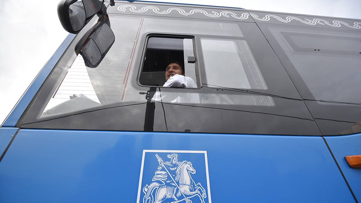 «Организатор перевозок» проверит водителя автобуса на корректность действий во время конфликта с пассажиром