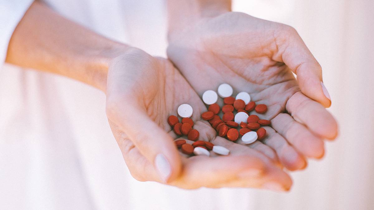«Может привести к онкологии»: чем опасна передозировка витаминов