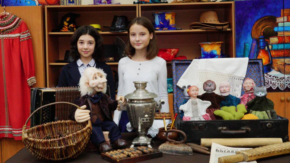 Школьники сами создают музей дачной культуры