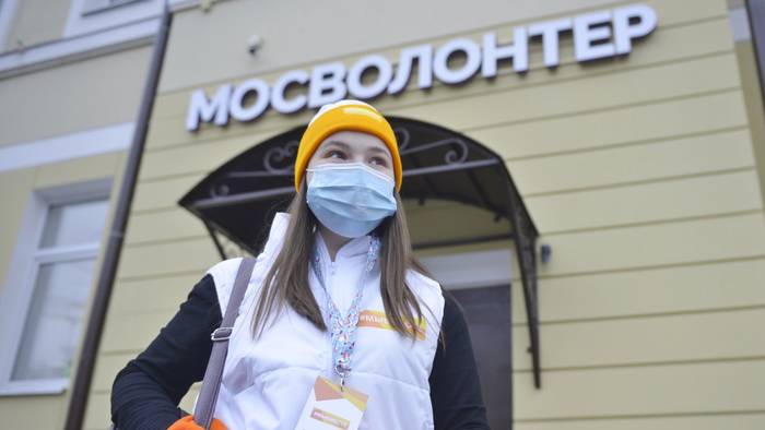 Добровольцы вновь объединились, чтобы поддержать пожилых и маломобильных граждан, находящихся на самоизоляции