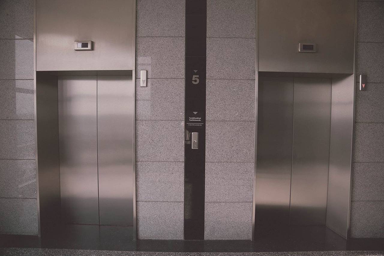 Два лифта заменят в административно-бытовом корпусе электродепо «Варшавкое». Фото: pixabay.com