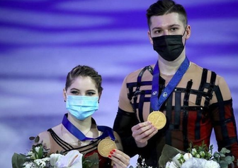 Фигуристы Мишина и Галлямов стали победителями в парном катании на этапе Гран-при в Сочи