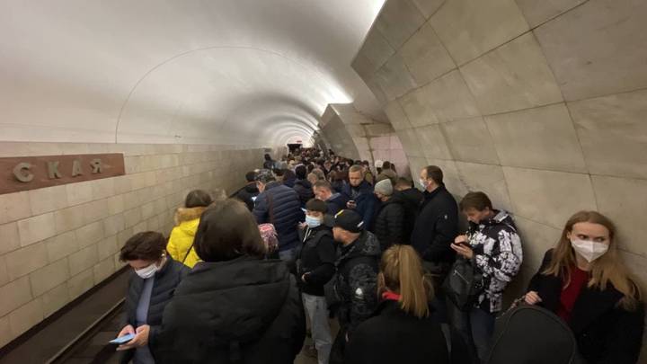 что случилось на станции белорусская сейчас. Смотреть фото что случилось на станции белорусская сейчас. Смотреть картинку что случилось на станции белорусская сейчас. Картинка про что случилось на станции белорусская сейчас. Фото что случилось на станции белорусская сейчас