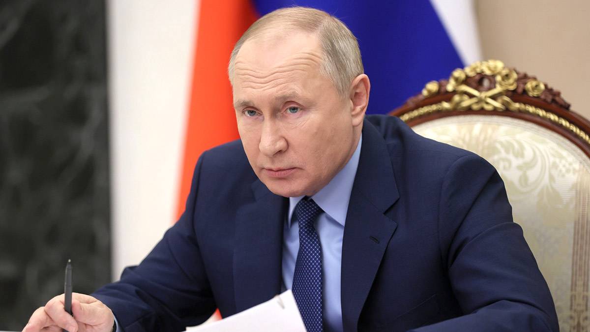 Путин поручил подготовить поправки в законы о доступе к обезличенным данным