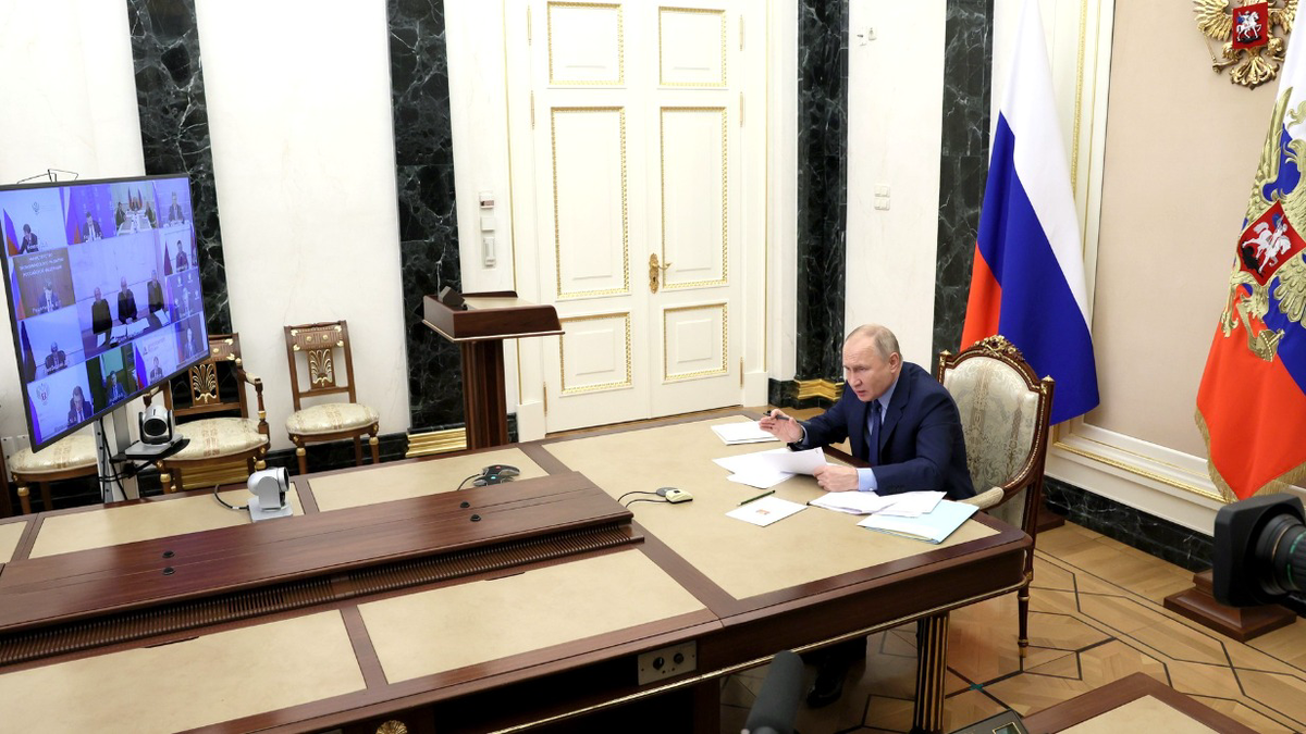 Путин обсудил аварию на «Листвяжной» с владельцами шахты