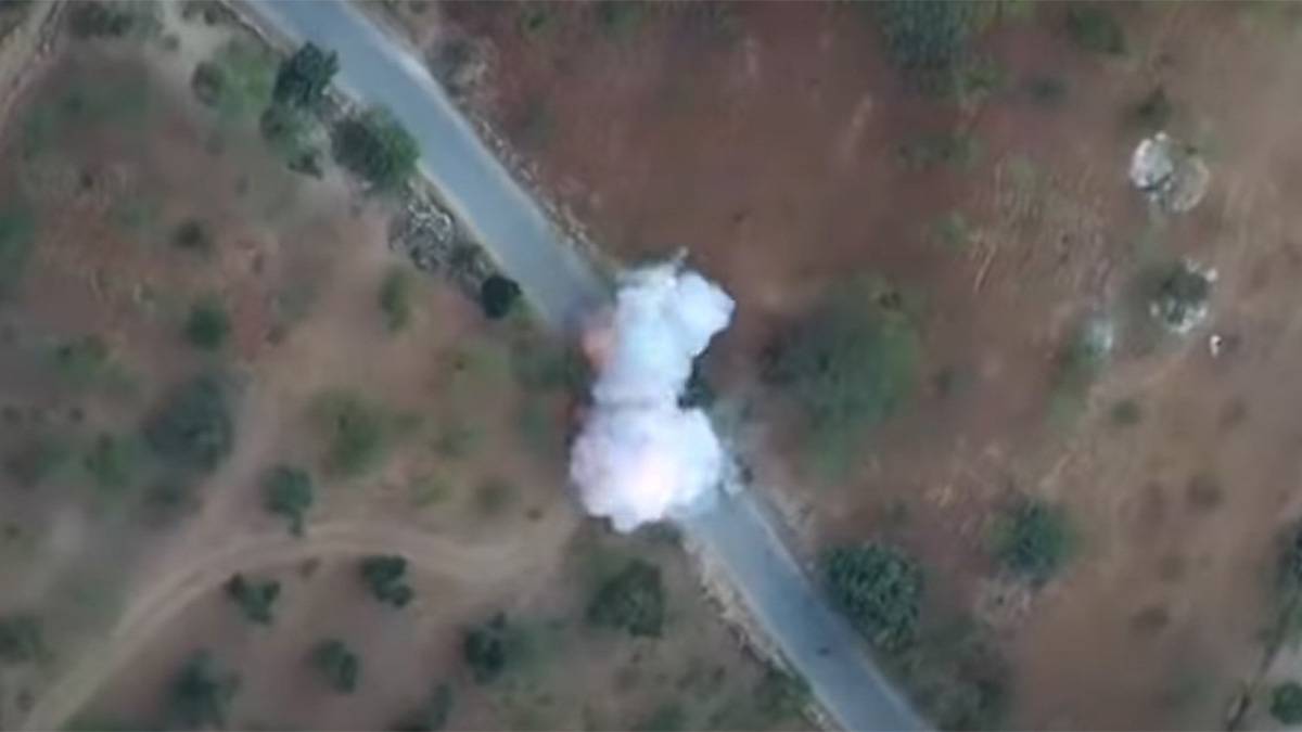 Опубликовано видео ликвидации боевиков в Сирии с помощью барражирующего боеприпаса «Ланцет»