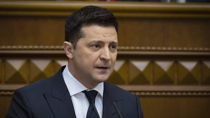 Зеленского обвинили в проведении выгодной для России политики