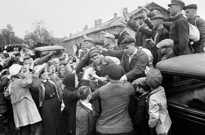 Писательская рота: уникальное воинское подразделение внесло свою лепту в защиту столицы