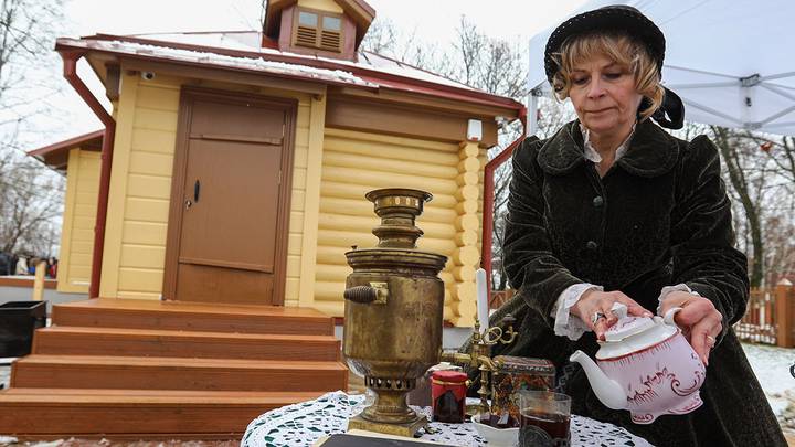 Открытие музея-усадьбы писателя Федора Достоевского «Даровое» в Подмосковье / Фото: Кирилл Зыков / АГН Москва Открытие музея-усадьбы писателя Федора Достоевского «Даровое» в Подмосковье / Фото: Кирилл Зыков / АГН Москва