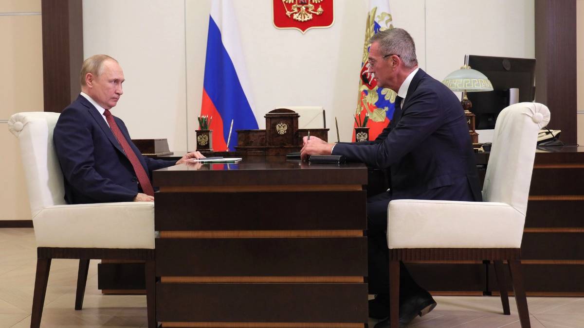 Путин встретился с главой «Тактических ракетных вооружений» Обносовым