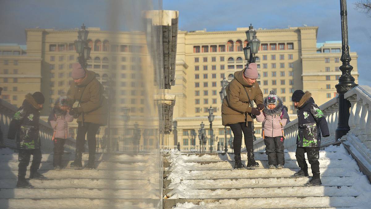 Синоптики предупредили о рекордно низком атмосферном давлении в Москве 31 января