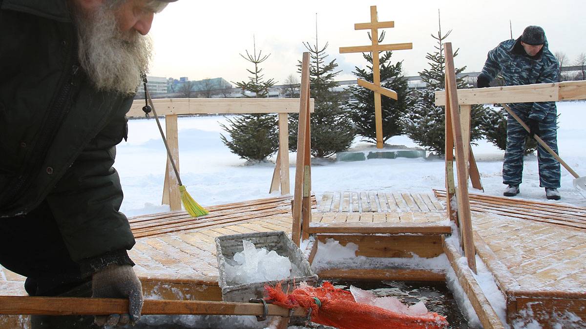 Дороги до мест крещенских купаний подготовят в Подмосковье